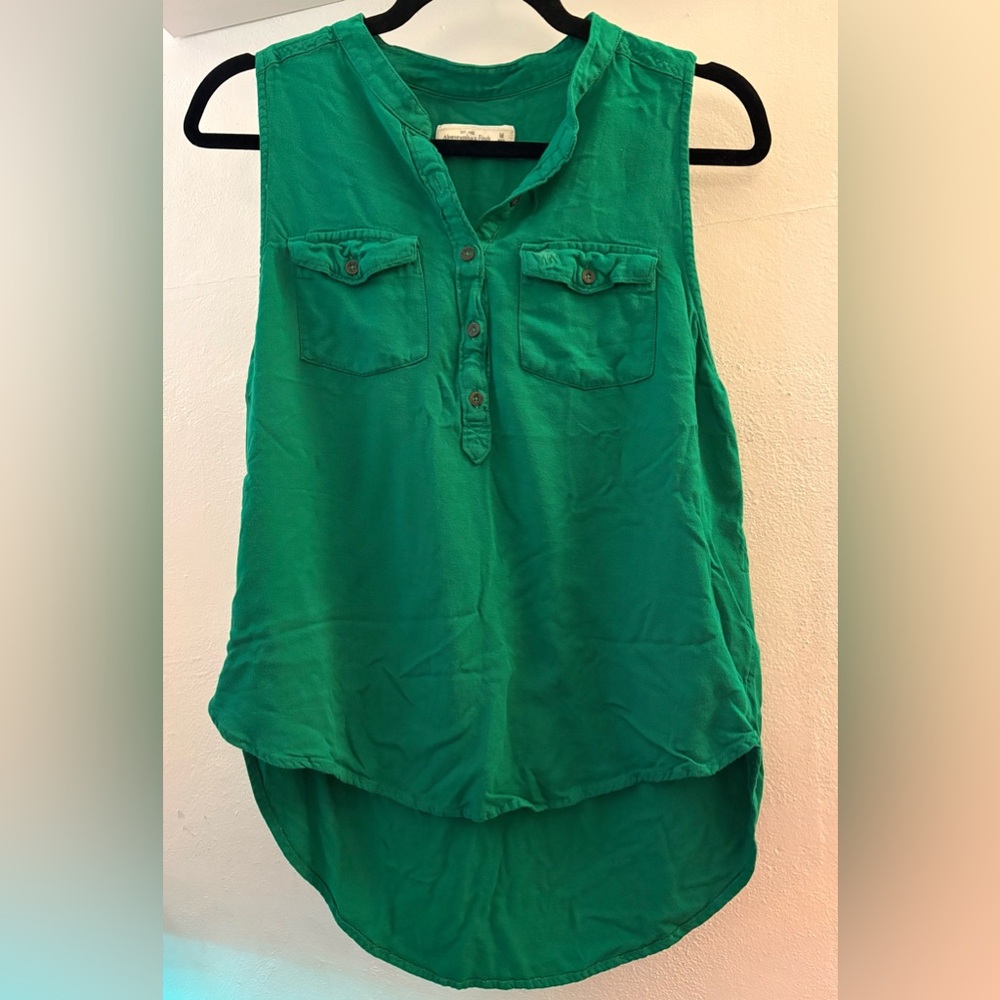 Abercrombie & Fitch Sleeveless Blouse